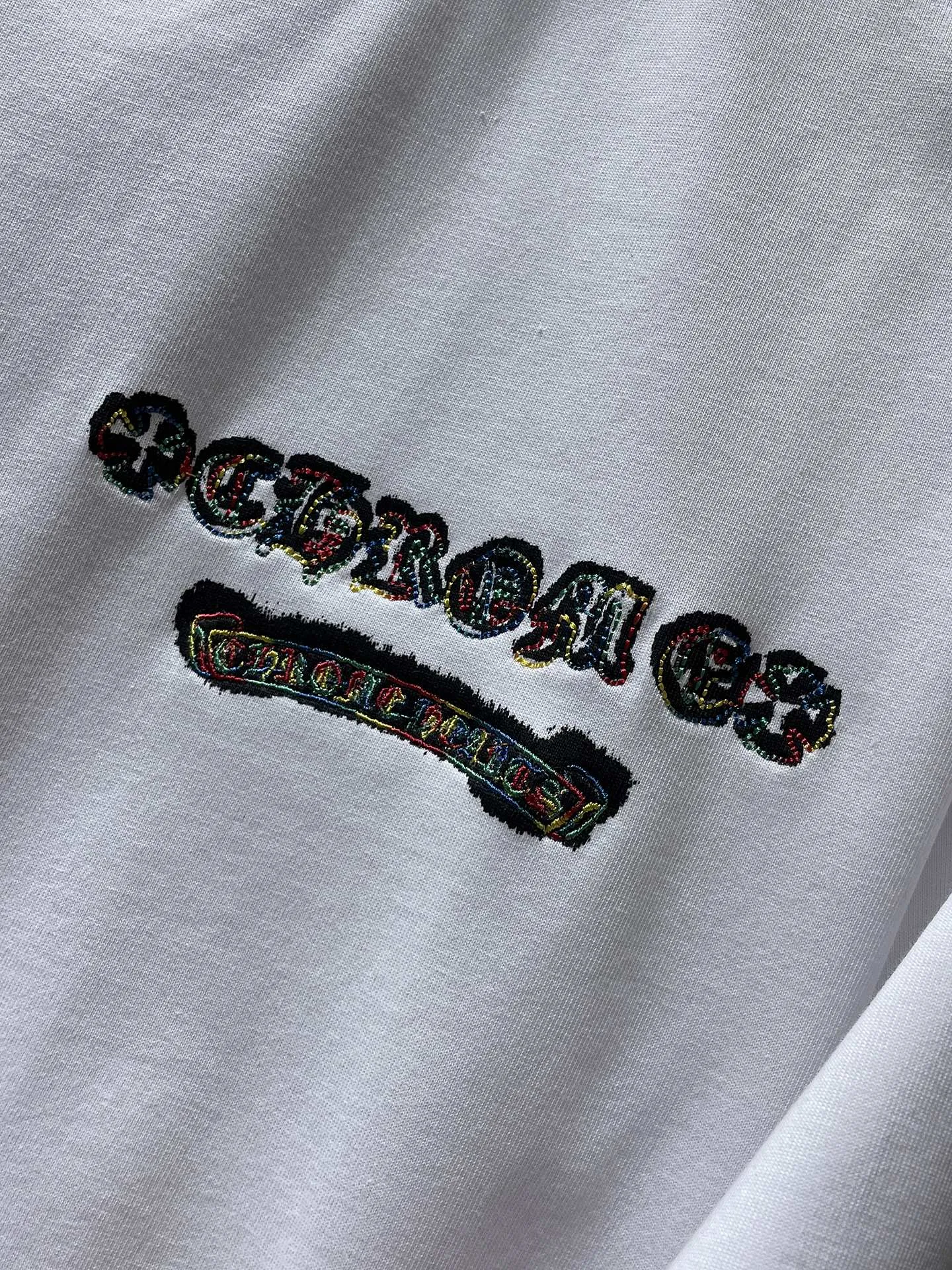 P150 new Chrome Hearts 25ss high version for summer! High-weight, environmentally friendly and high-quality top-quality fabric 275g~270g Crow overlapping color cross Sanskrit embroidered short sleeves. Counter synchronization. 1:1 replica version. Recommended colors: white, black
